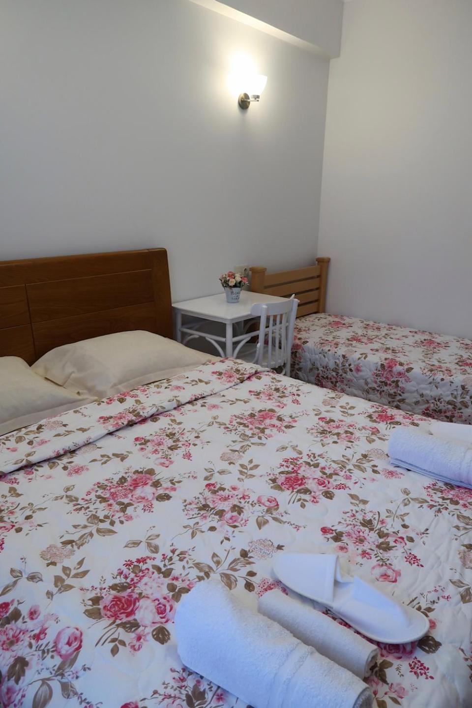 Guest House Merci 트빌리시 외부 사진